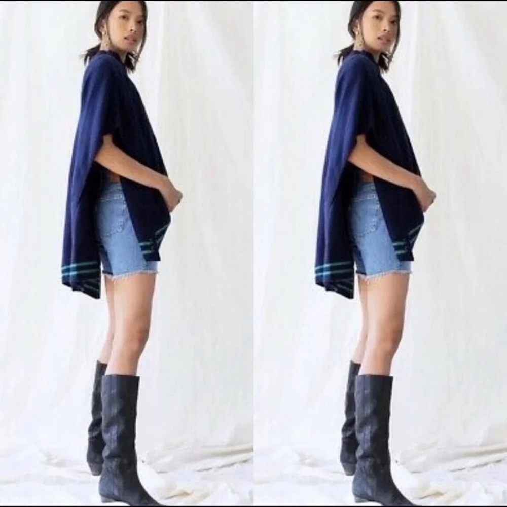 Free People Harbour Stripe Cable Poncho NWT - OS - Picture 7 of 12